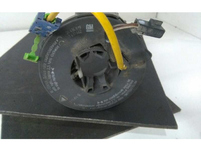 Подушка безопасности водителя 24436919 Suzuki Ignis