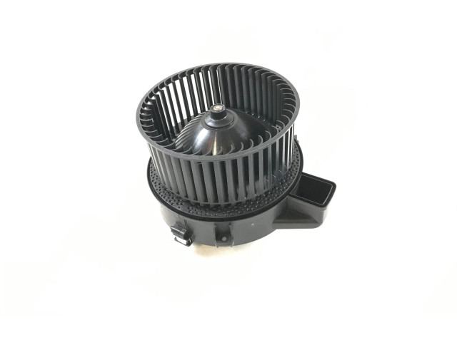 Вентилятор печки 02425800, F011500123 Volvo XC60