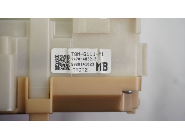 Блок предохранителей T8MG111M1, 747048320W   Honda HR-V    
