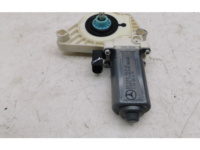 Рулевая рейка Передний двигатель механизма для подъема окон A1698204142 Mercedes-Benz A W169 2004 - 2012 года