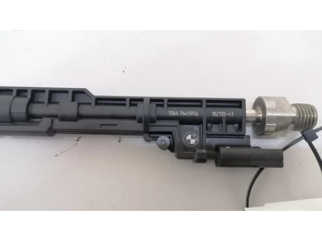 Vstřikovač 7645956   Alpine B3 B4 B5 B6 E90 E91 E92 E93  pro benzínový motor 4.4  