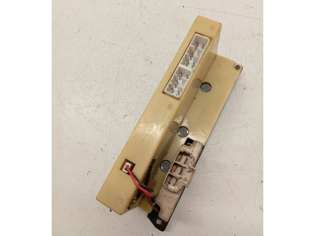 Блок управления климат-контролем B01A Mazda 323 F