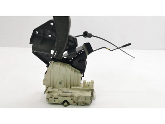 Задний замок