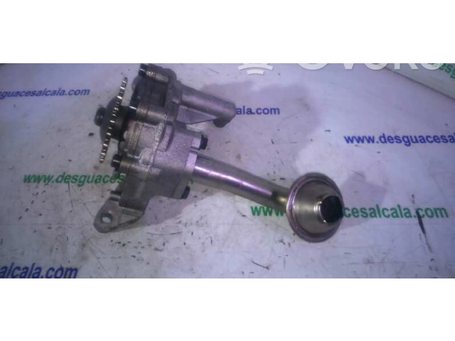 Масляный насос Volkswagen Caddy