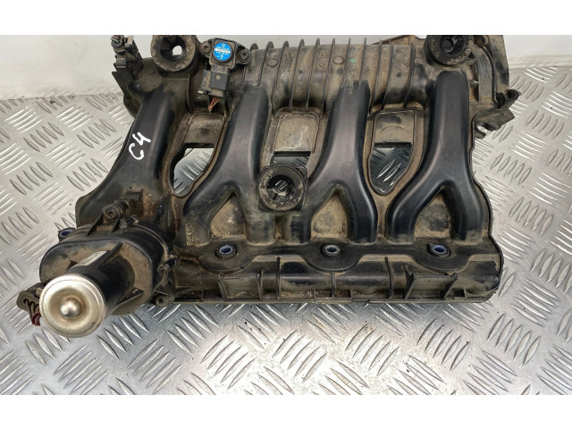 Поршень Всасывающий коллектор 271.820 A2710903037  Mercedes-Benz C W204  