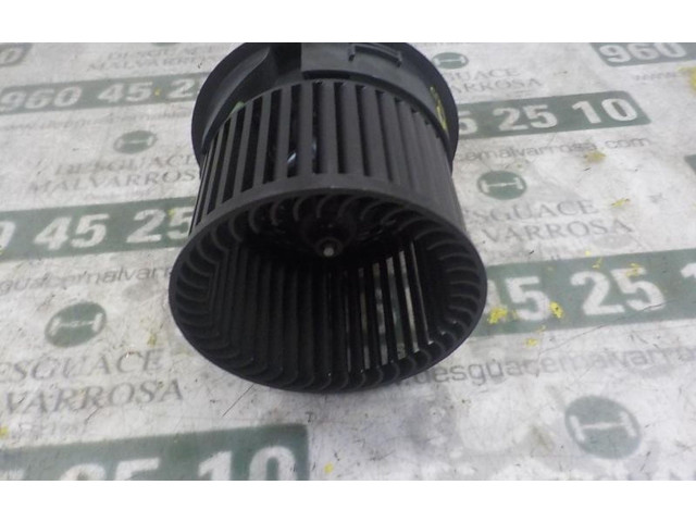 Вентилятор печки    1608182080, 587061701015   Peugeot 2008 I