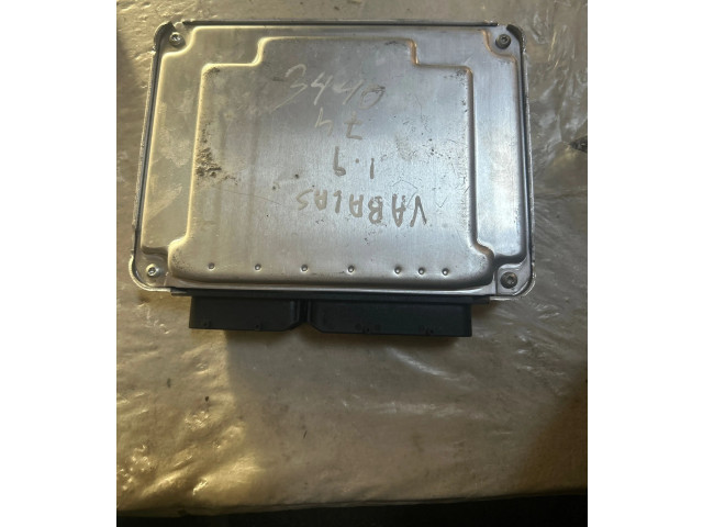 Блок управления двигателя 038906019KR Volkswagen New Beetle