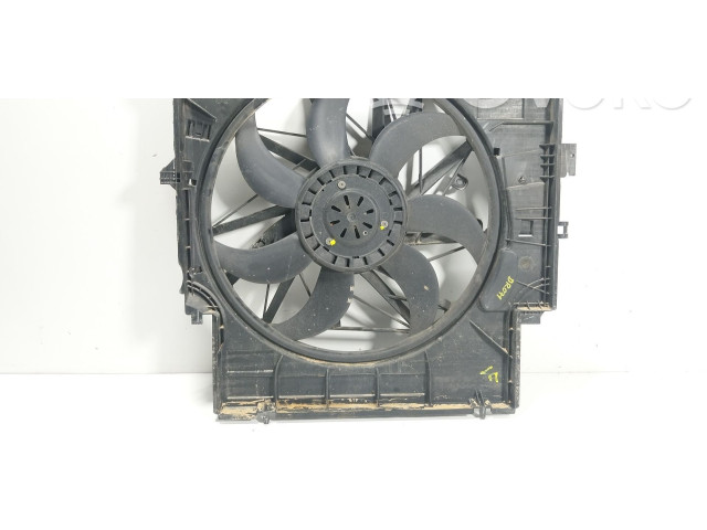 Вентилятор радиатора     17427601176, 67327562594    BMW X3 F25 