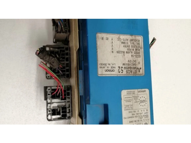 Pojistková skříňka MR445952 Mitsubishi Pajero 2001