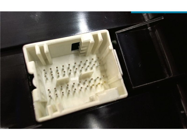 Блок управления климат-контролем 12779298 Saab 9-5