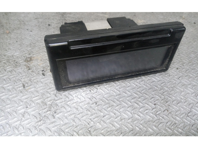 Дисплей    30737809   Volvo V50