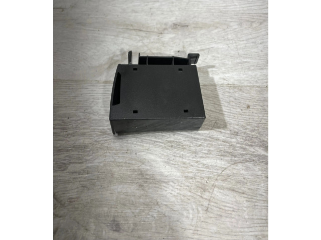 Блок управления 31324668, 15W19   Volvo XC90