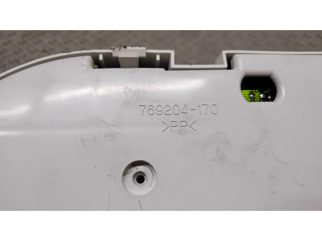 Панель приборов 769204170 Mitsubishi Outlander