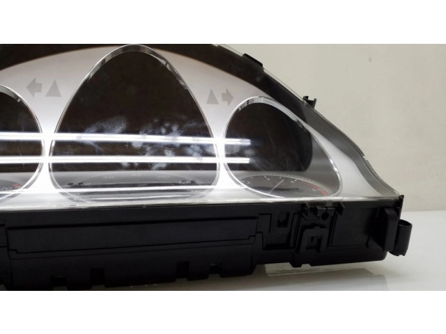 Панель приборов A2049004402, A2044403211   Mercedes-Benz C W204       
