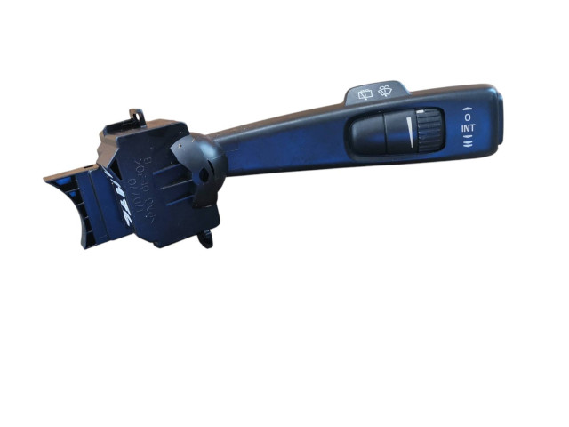 Ручка стеклоочистителей 8682869 Volvo V50