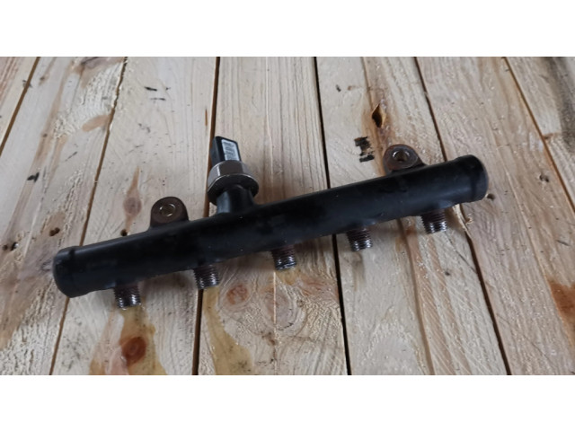 Топливная рампа 9681649580 Citroen C4 Grand Picasso 2.0