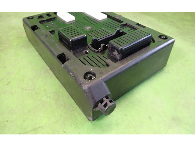 Pojistková skříňka 8200528486 Renault Modus 2005