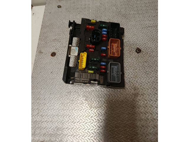 Зеркало (механическое) Peugeot Expert 2007 - 2016 года