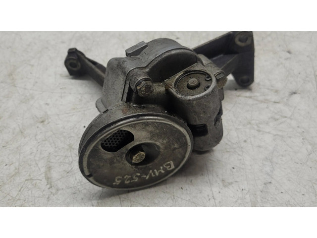 Масляный насос 12730852 BMW 5 E34 2.5