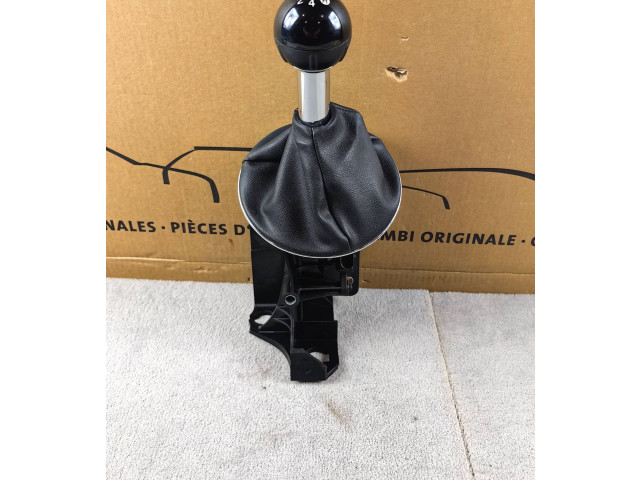 Рычаг переключения передач Fiat 500 Abarth 2008 - года