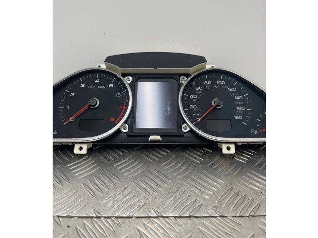 Přístrojová deska  Audi Q7 4L 2011 4L0920984C  