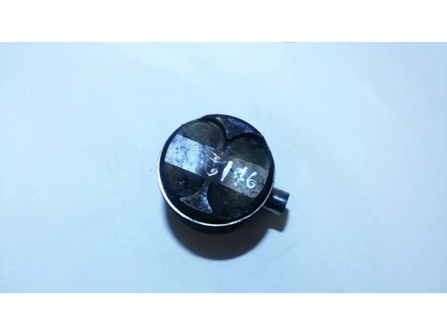 Píst BMW 1 E81 E87 pro benzínový motor 1.6