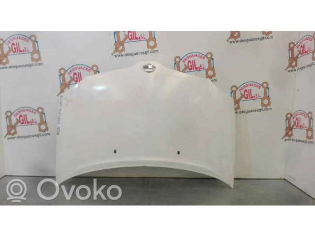 Капот двигателя