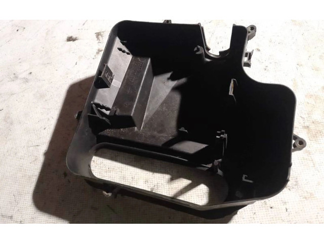 Блок предохранителей 8d1907355b Skoda Superb B5 (3U)