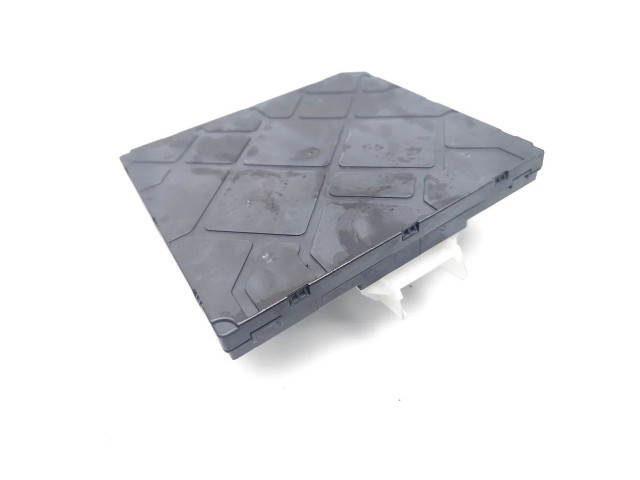 Блок комфорта 5Q0937084AS Skoda Octavia Mk3 (5E)