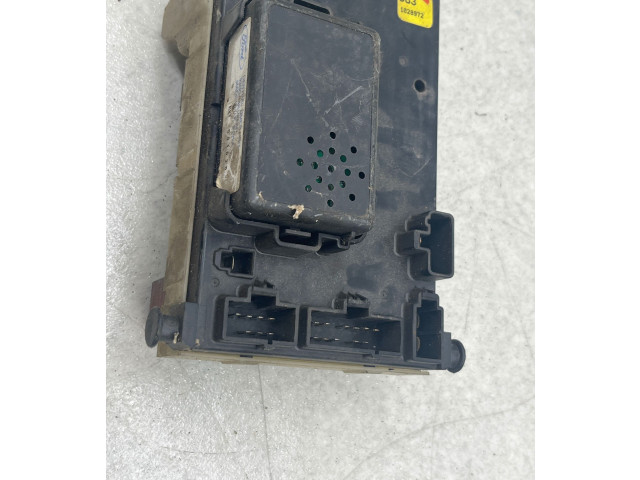 Блок предохранителей 93BG14K150AD, 001030 Ford S-MAX