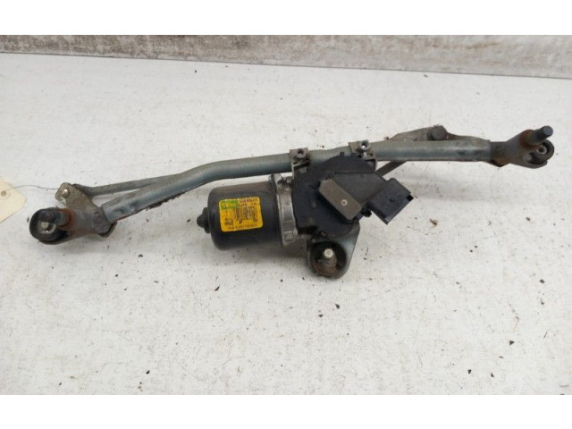 Поршень Двигатель стеклоочистителей DV4TD 8HZ 00006401F4  Citroen C3  