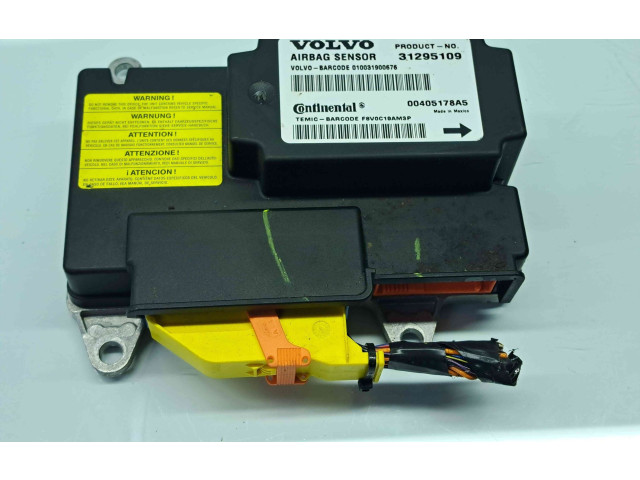 Блок подушек безопасности 31295109   Volvo C30