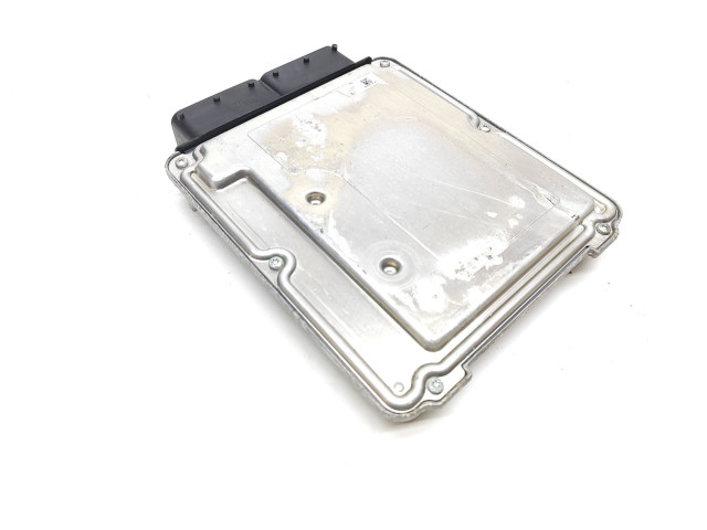 Блок управления двигателя 670031516, 670007174B Maserati Ghibli