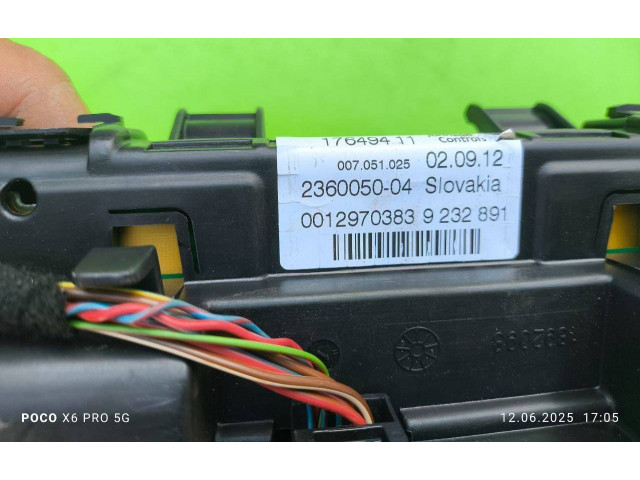 Přístrojová deska BMW 1 F20 F21 2014 9287468, 17649411