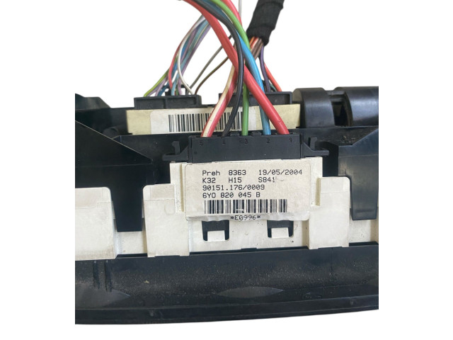 Блок управления климат-контролем 6Y0820045B Skoda Fabia Mk1 (6Y)
