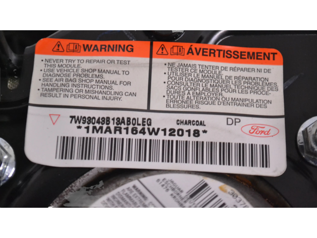 Подушка безопасности водителя 7W93048B Jaguar XJ X350