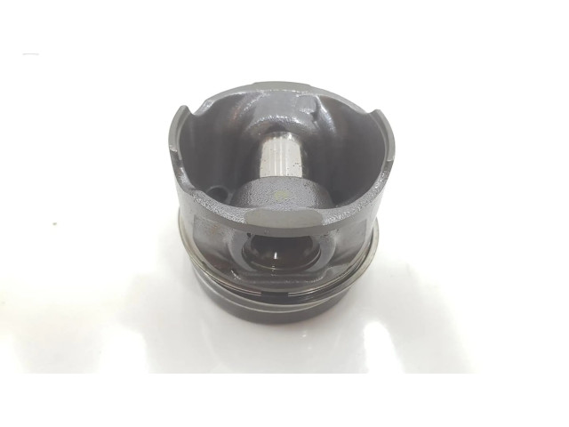 Поршень с шатуном 120A14373R Dacia Sandero для дизельного двигателя