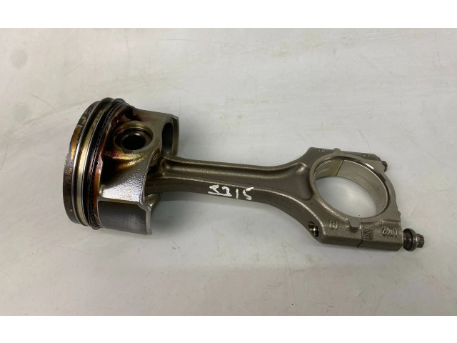  Поршень с шатуном DNUE 02606LJ1, 4202606LJ1  Audi A3 S3 8V  