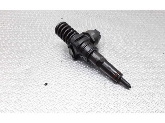 Vstřikovač 038130073AK Volkswagen Sharan AUY