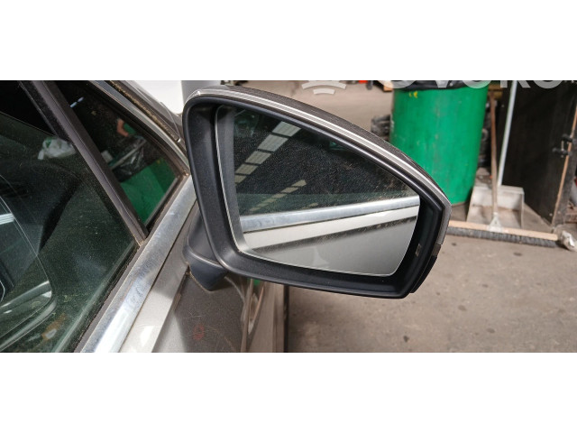 Zpětné zrcátko  Volkswagen Tiguan 2016    