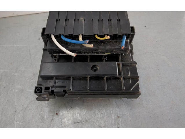   Pojistková skříňka 9664705980   Citroen Berlingo 2008