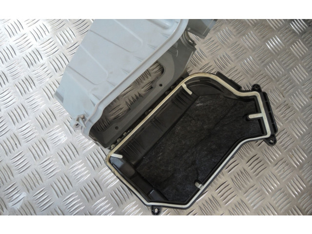   Pojistková skříňka 8KI907355F, 8KI9073613C   Audi A8 S8 D4 4H 2010