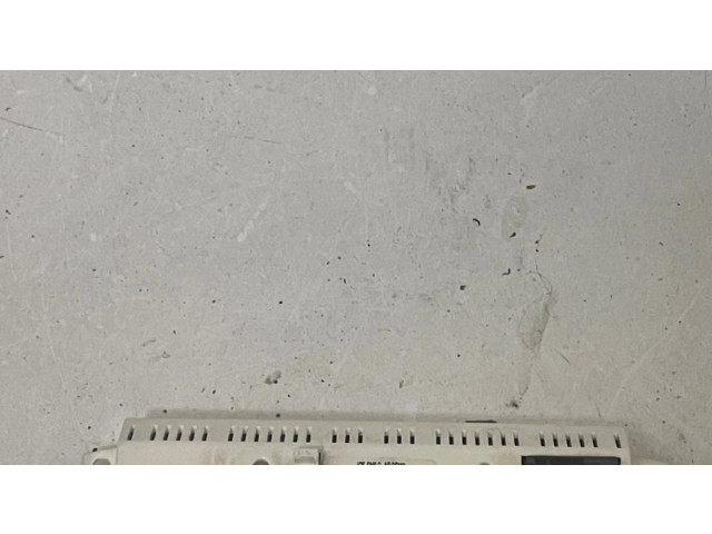 Экран/ дисплей / маленький экран