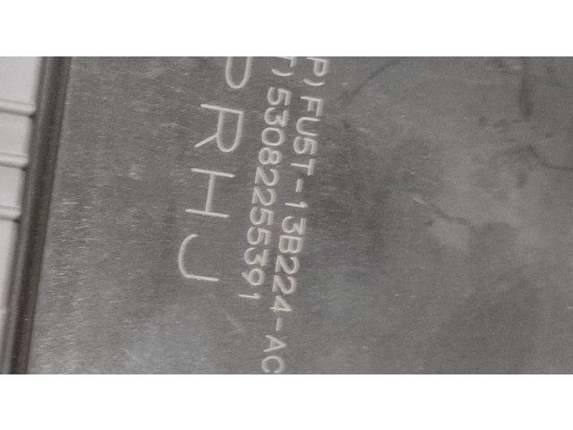 Pojistková skříňka 13b224, FU5T13B224AC Ford Explorer 2014