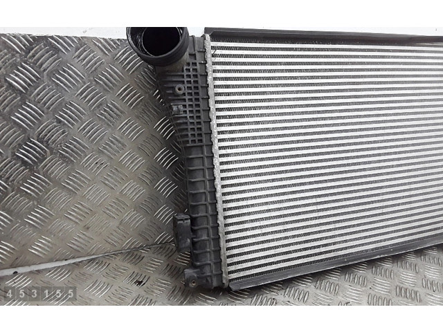 Интеркулер 1k0145803m Volkswagen Golf Plus