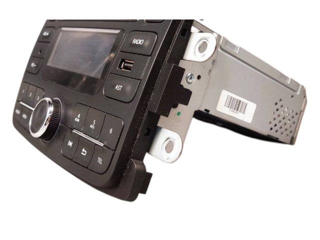 Радио/ проигрыватель CD/DVD / навигация 281150132R Dacia Dokker