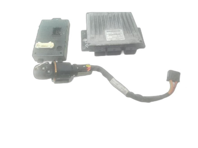 Комплект блоков управления 8201002106, 8201002106 Dacia Sandero