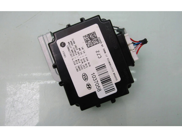 Блок управления 95300J7200   KIA Xceed
