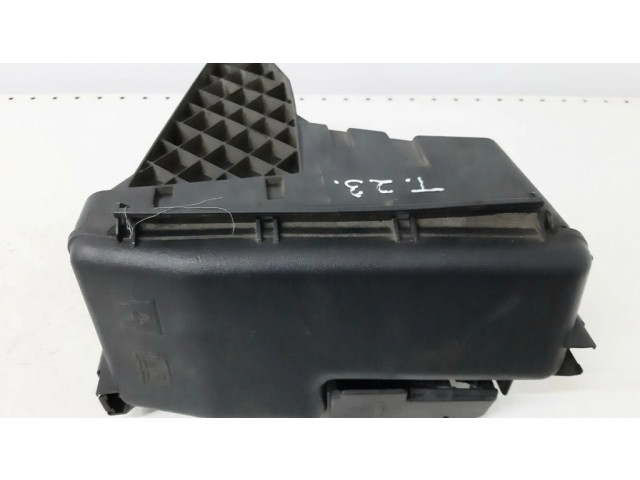 Pojistková skříňka 30728132 Volvo V70 2006