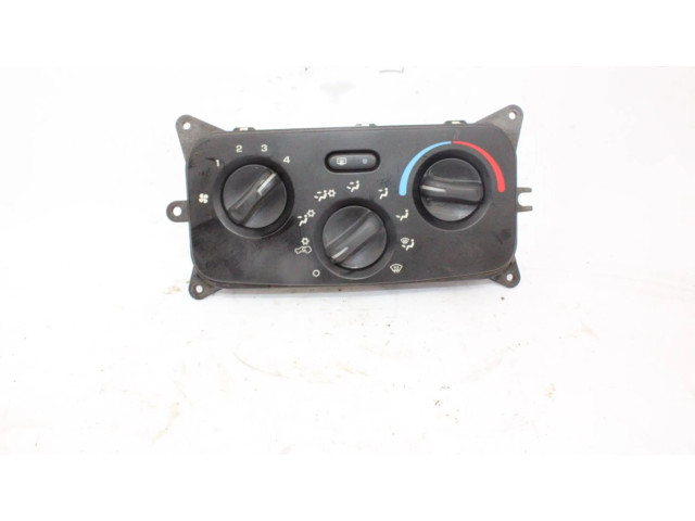 Блок управления климат-контролем P55037533AD   Jeep Cherokee III KJ